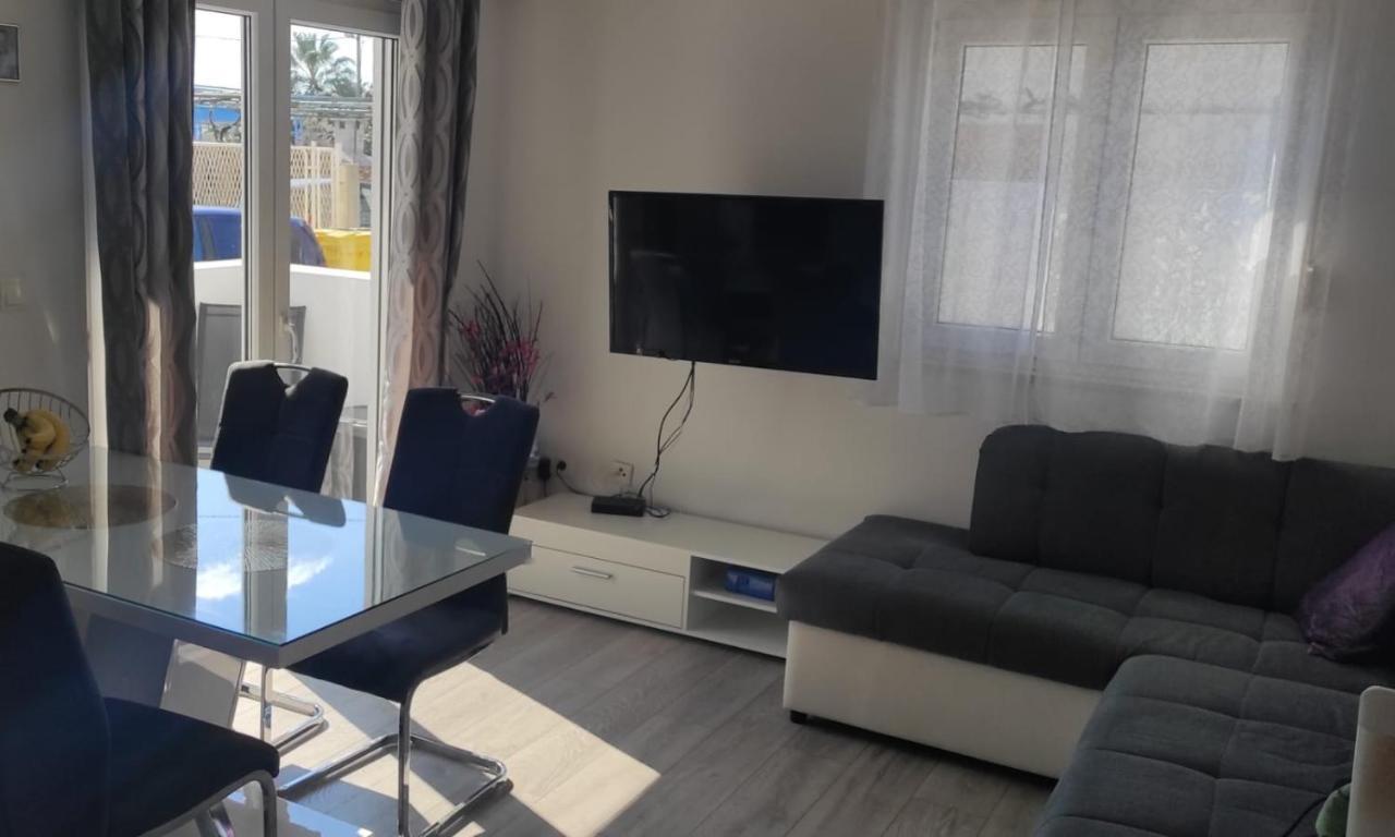 Apartman K&S Kaštela Eksteriør bilde