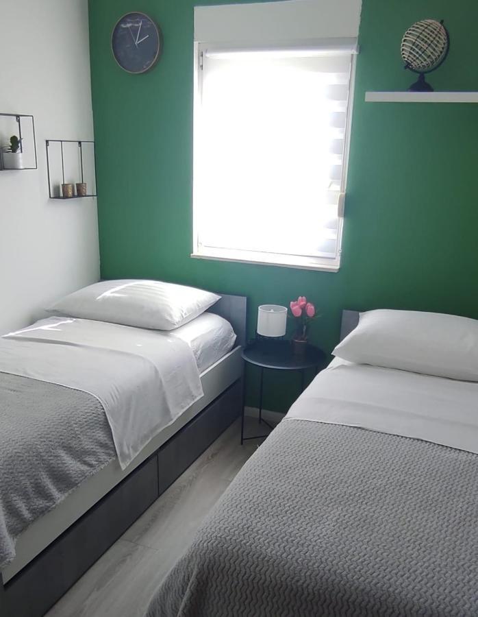 Apartman K&S Kaštela Eksteriør bilde